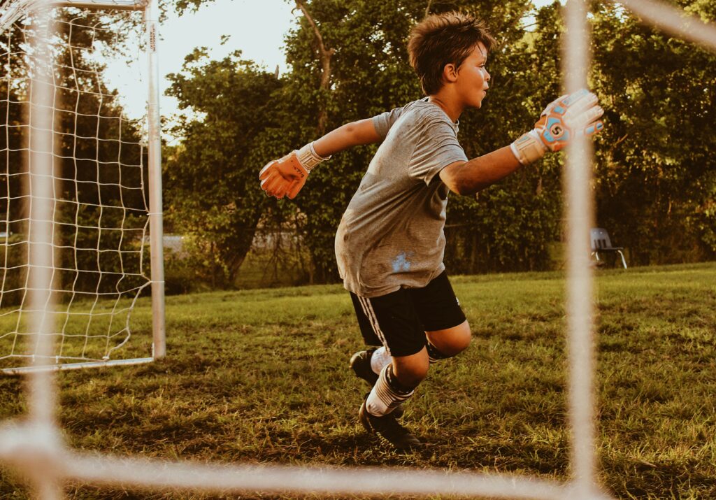 Tips Beginner Soccer Players kid in goal